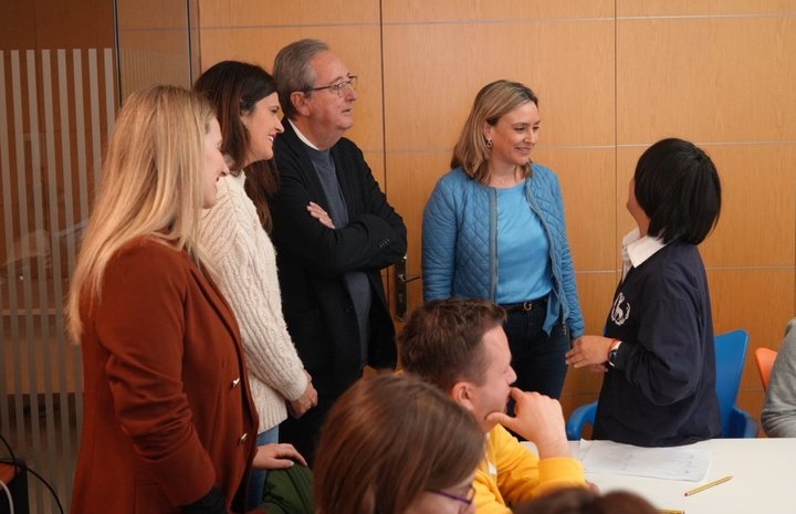 La ministra de Política Social, Familia e Igualdad, Conchita Ruiz, durante su visita a la SEPAP de San Javier