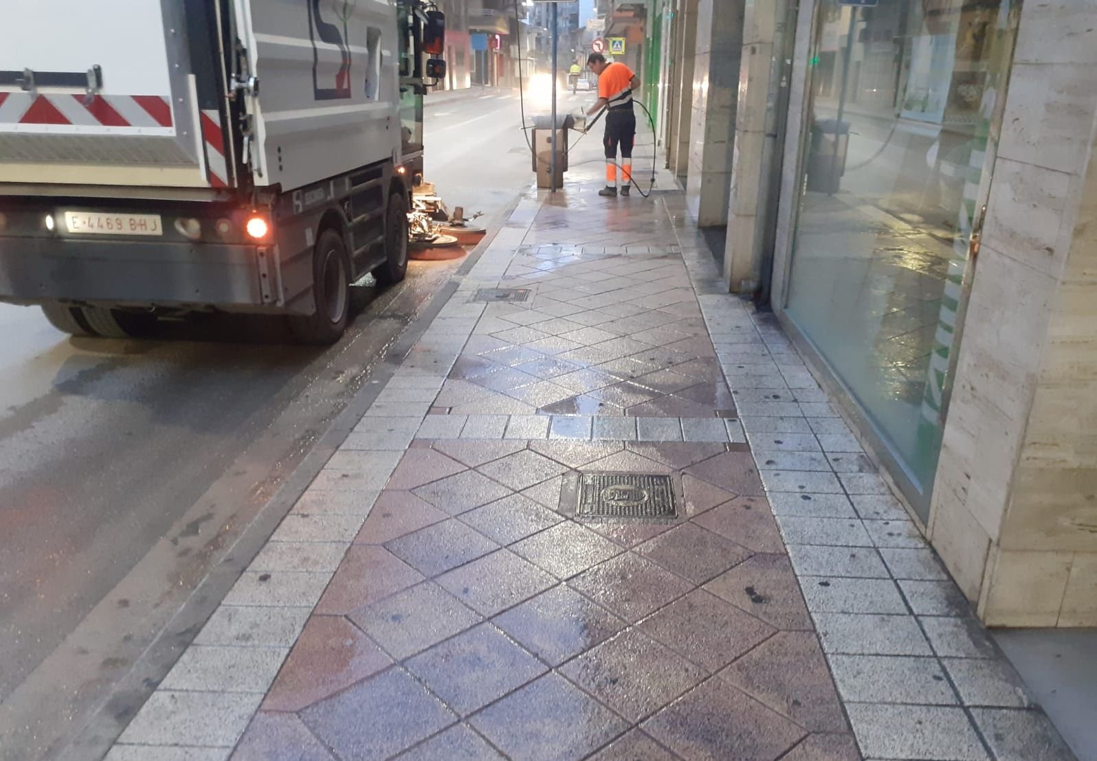 Foto. Servicio de limpieza en Molina de Segura. 2
