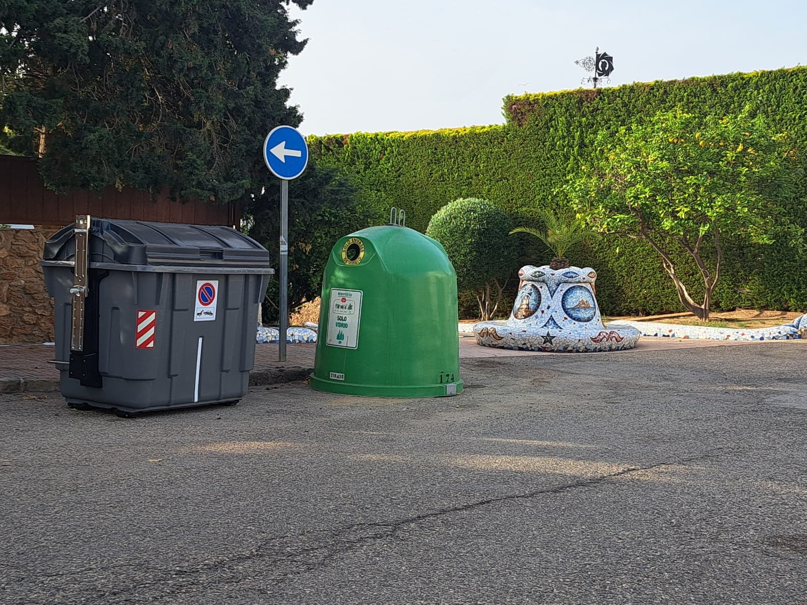Los nuevos contenedores de desechos ya se han instalado en el área urbana de Águilas