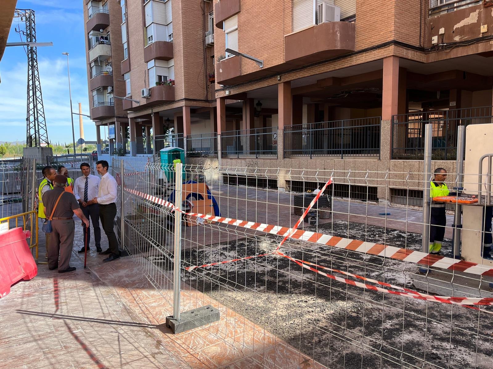 V. Pública Reparación zonas peatonales de Ciudd Parque y Pasaje Plaza Molinera Foto1