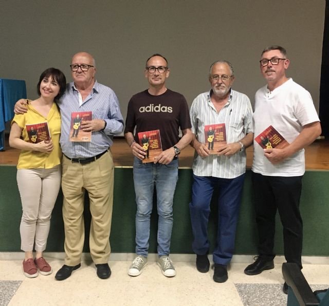 Presentación exitosa del libro