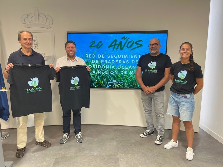 Gobierno regional e IEO celebran el 20 aniversario de la campaña de protección y seguimiento de Posidonia.
