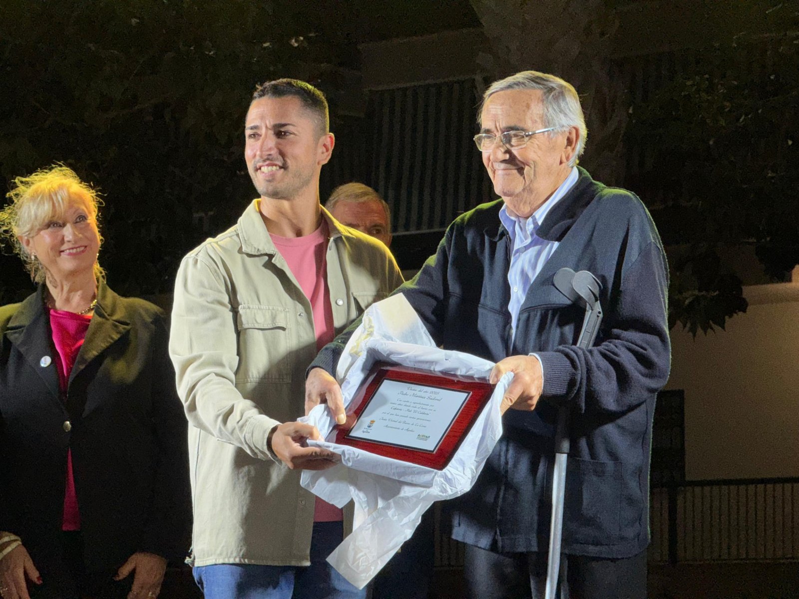 Pedro María Martínez Sadornil es nombrado Vecino del Año en las fiestas de La Loma