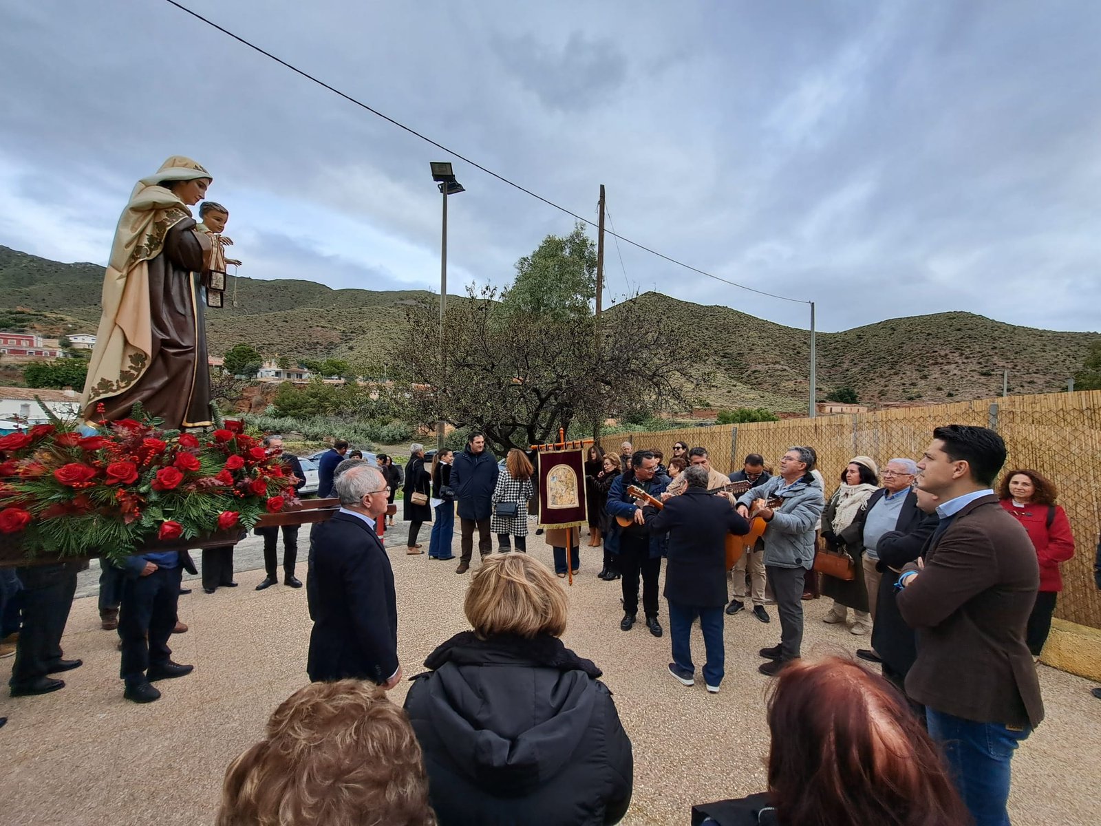 La Cuesta de Gos celebra las Pascuas