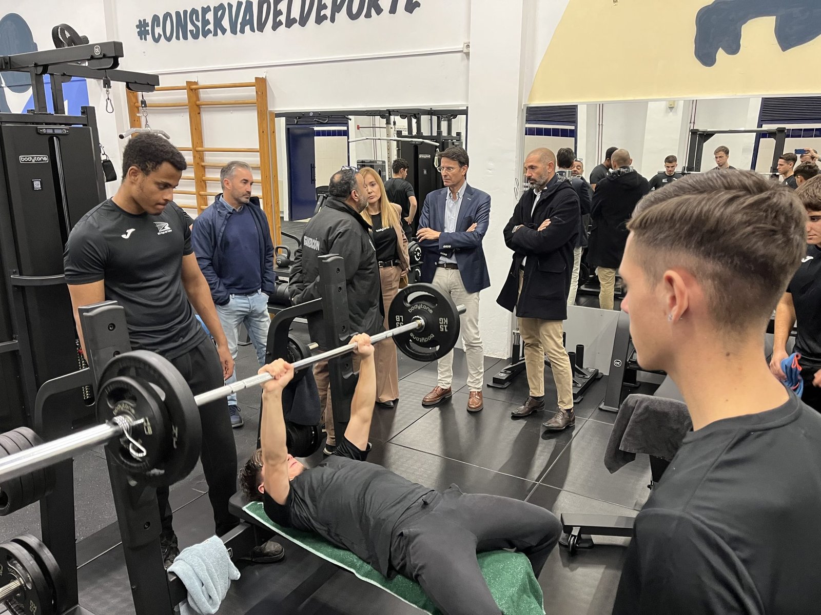 Gimnasio del Pabellón Serrerías 0