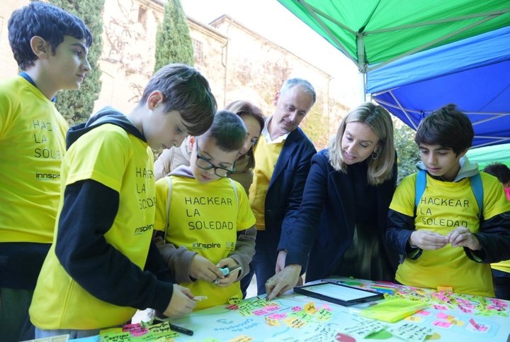 La consejera de Política Social, Familias e Igualdad, Conchita Ruiz, durante la Jornada 'Hackear la Soledad'