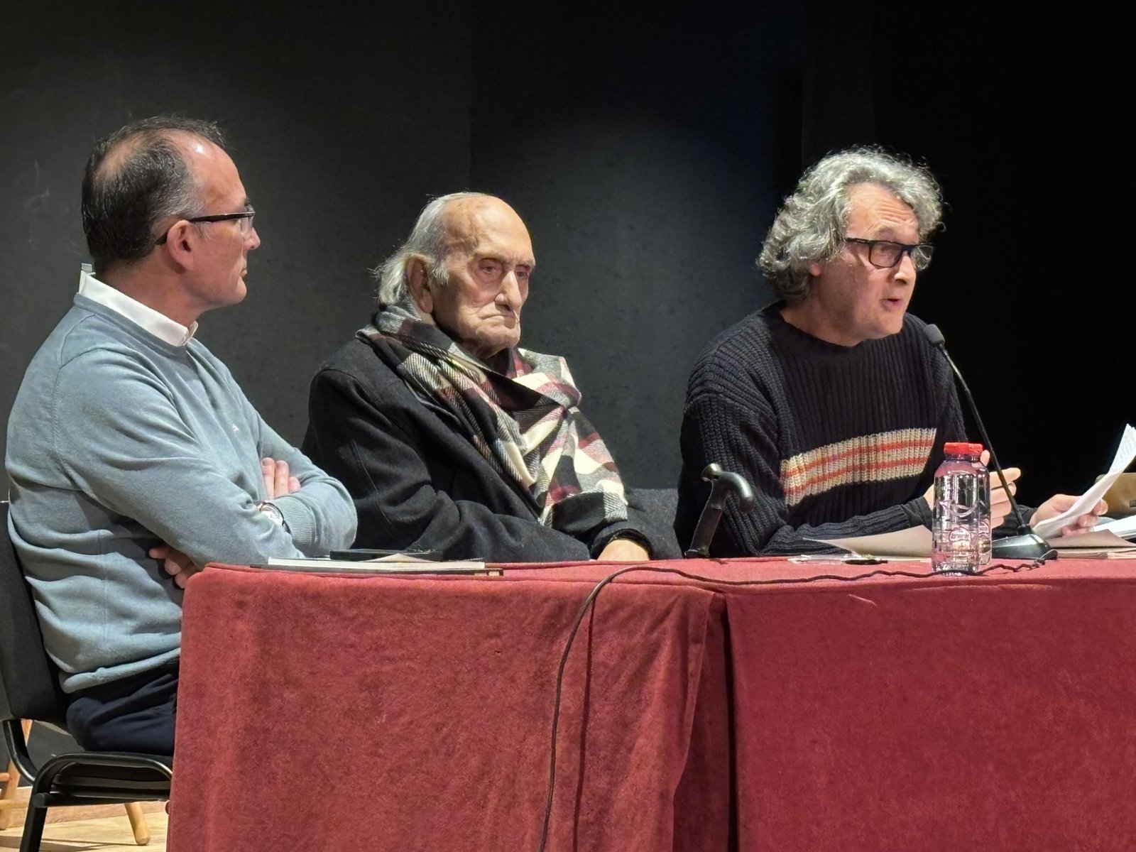 Pedro Javier Martínez presenta la reedición de Negro. Poemas a una novia muerta