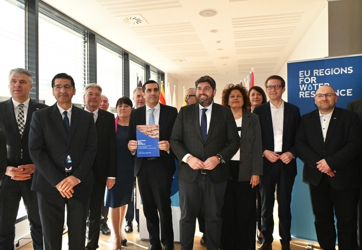 El presidente de la Comunidad, Fernando López Miras, durante la presentación de la Alianza de Regiones Europeas por la Resiliencia Hídrica y la Preparación...