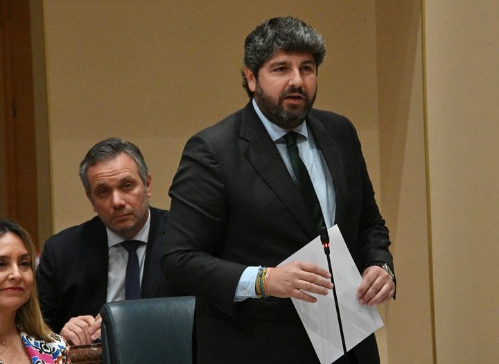 El presidente de la Comunidad, Fernando López Miras, compareció hoy en el pleno de la Asamblea Regional